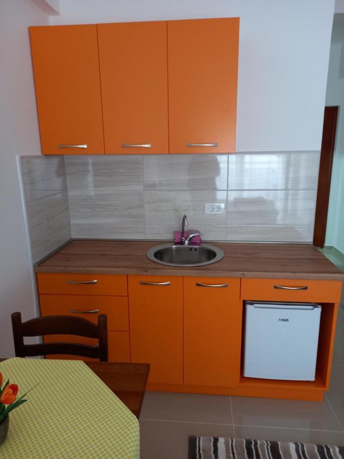 Apartman Savic Plus Lejlighed Bar Eksteriør billede